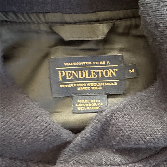 Pendleton Men’s Gorge Snap-Front Wool Jacket, medium - Picture 2 of 6